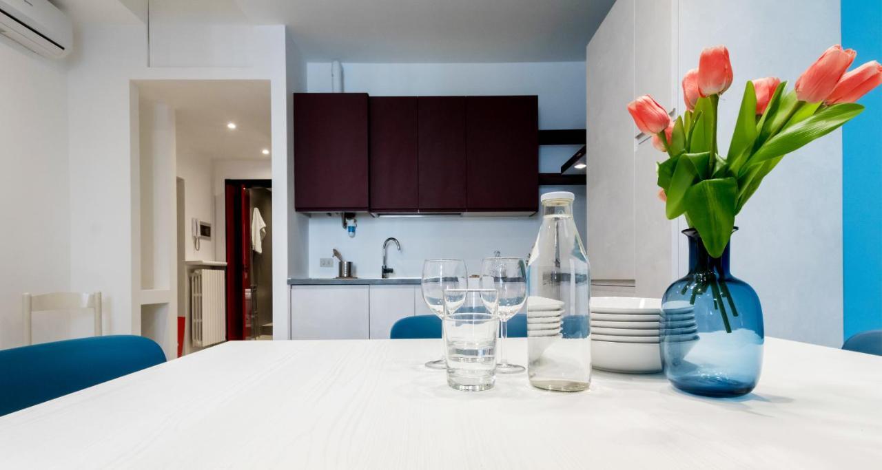 Joivy Spacious 1 Bedroom Apt Near S Agostino Metro Милано Екстериор снимка
